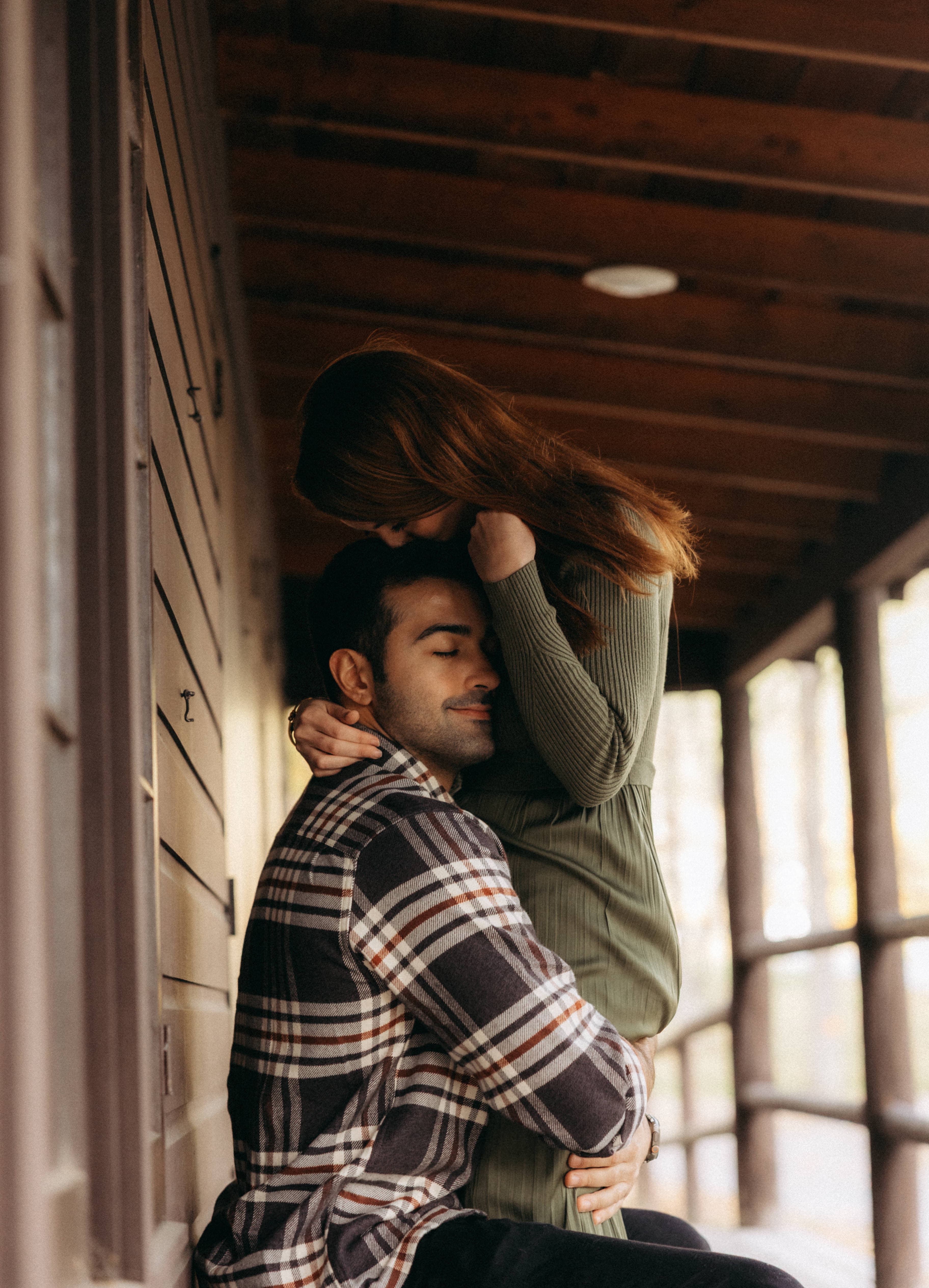Caroline and Alex engagement photo 15