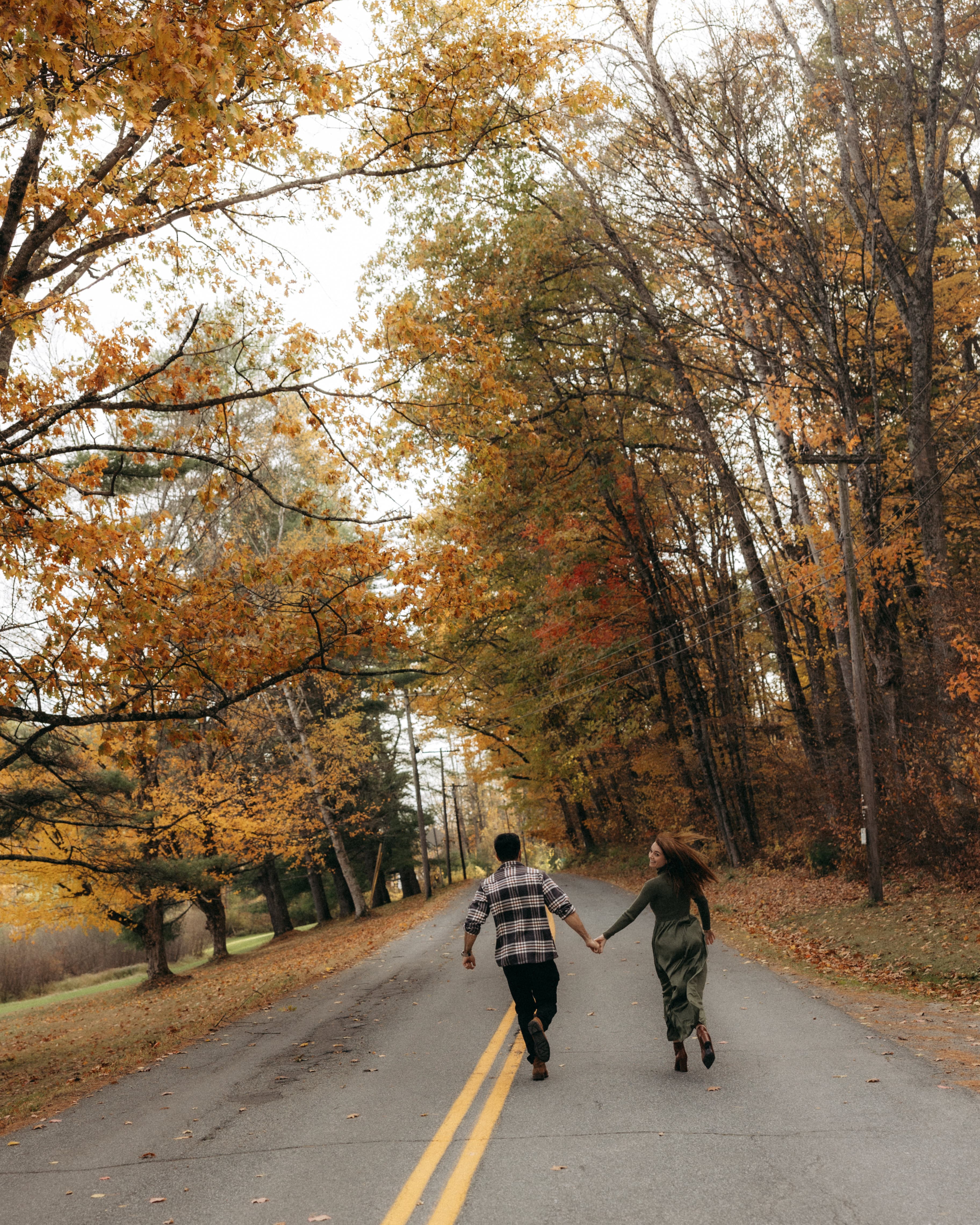 Caroline and Alex engagement photo 16